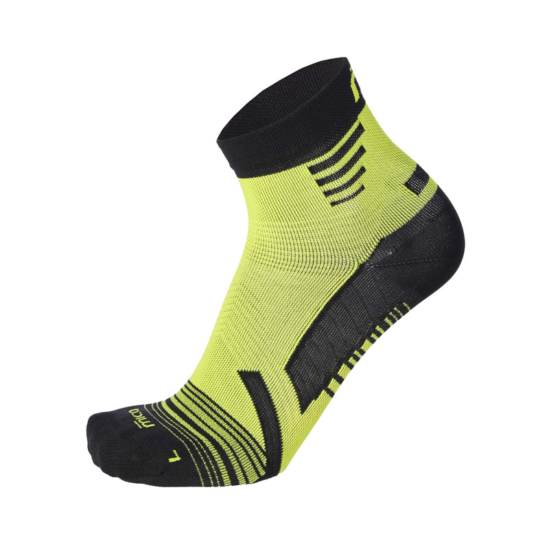 Носки унисекс Mico Light Weight M1 Trail Run Sock Giallo Fluo