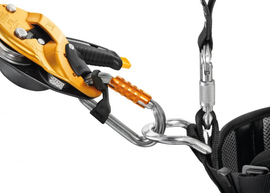 Карабин.муфт.PETZL AM'D TRIACT LOCK